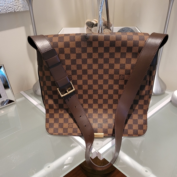 LOUIS VUITTON DAMIER EBENE BASTILLE MESSENGER BAG - Picture 8 of 11